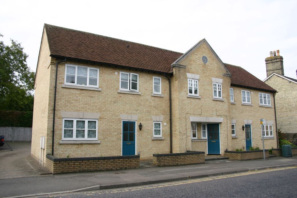 1 bed flat to rent in Barkway Street, Royston SG8, £975 pcm