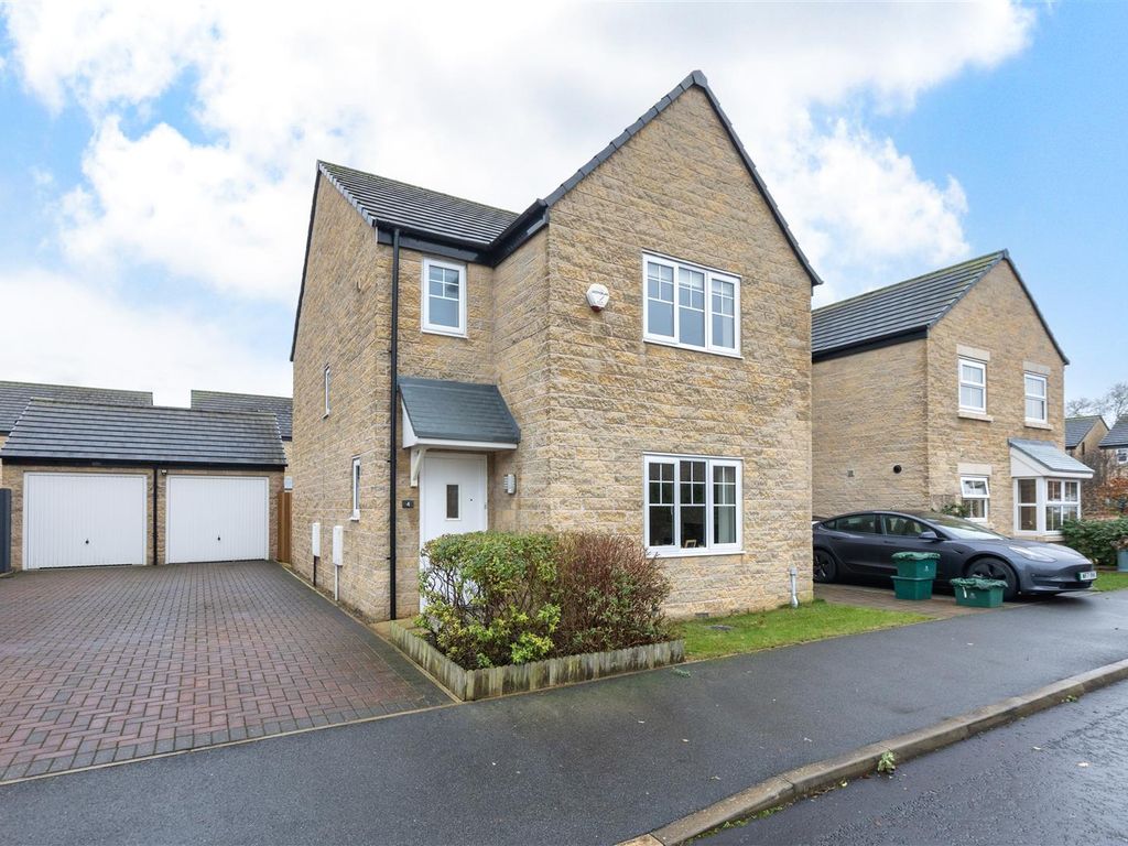 3 bed detached house for sale in Laund Gardens, Galgate, Lancaster LA2, £290,000