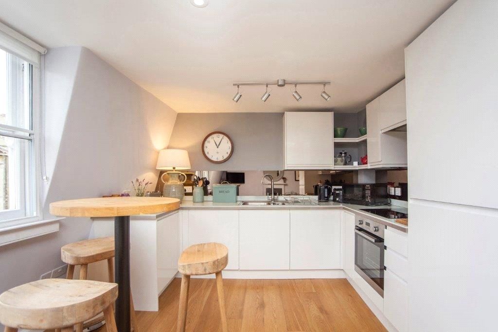 1 bed flat to rent in Argyle Street, Bath, Somerset BA2, £1,300 pcm
