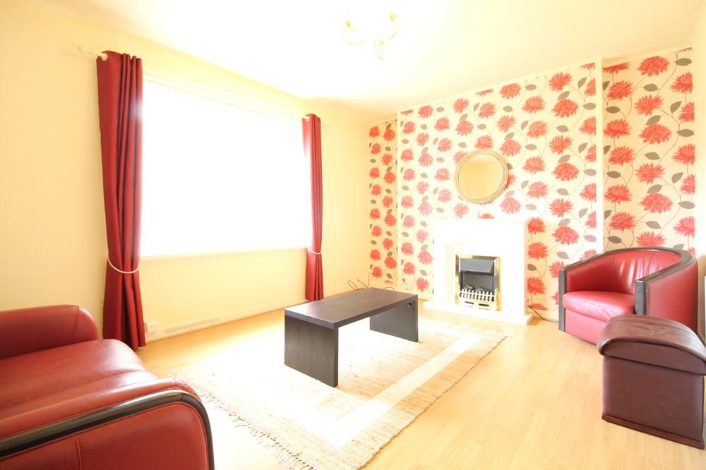 2 bed flat to rent in Craigton Crescent, Peterculter AB14, £570 pcm