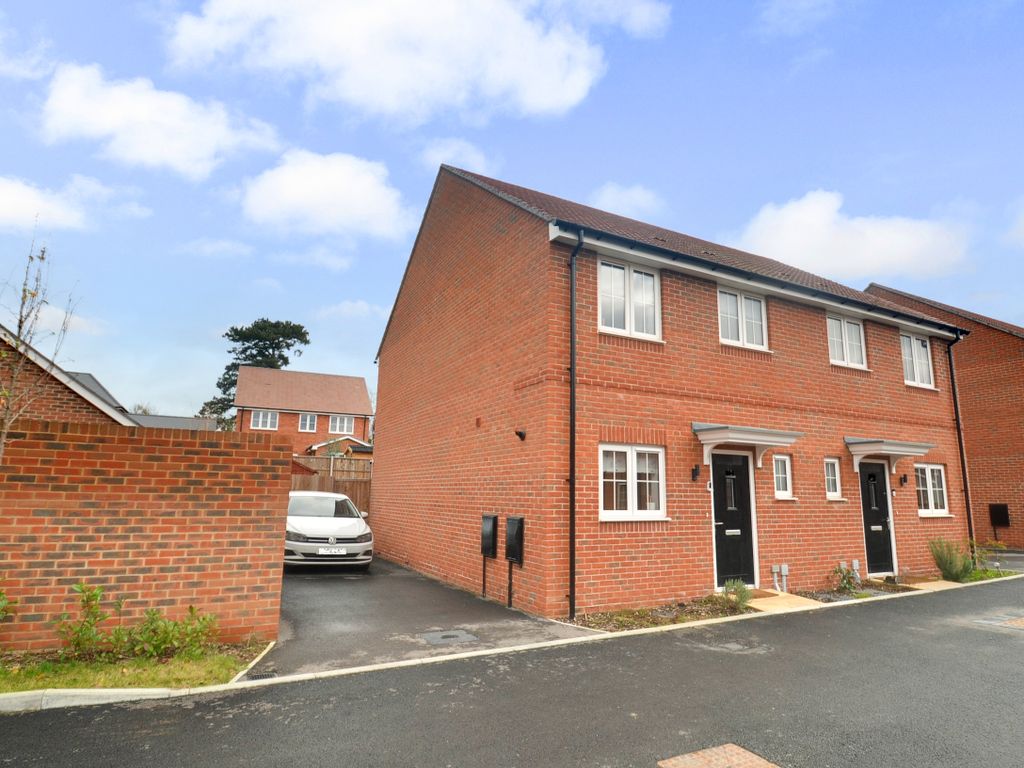 2 bed semi-detached house for sale in Coppice Piece, Benson, Wallingford OX10, £187,500