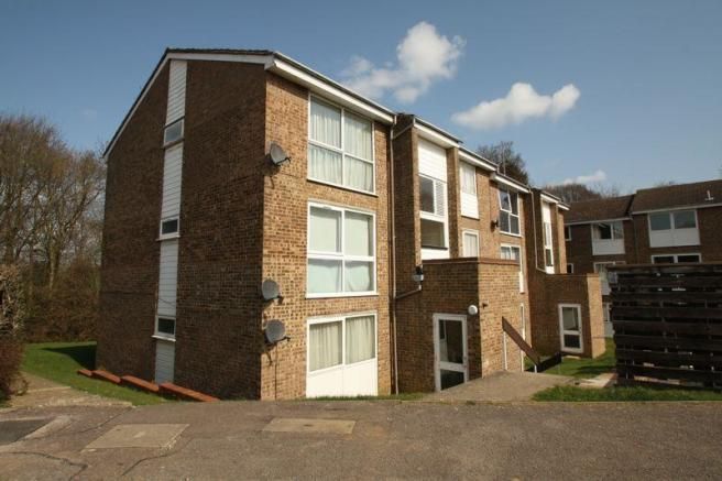 1 bed flat to rent in Ashby Court, Hemel Hempstead HP2, £925 pcm