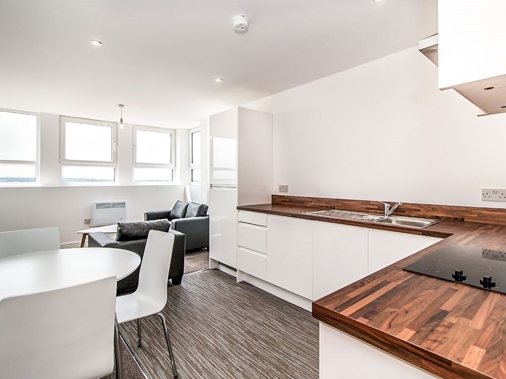 2 bed flat for sale in Benbow Street, Sale, Greater Manchester M33, £145,000