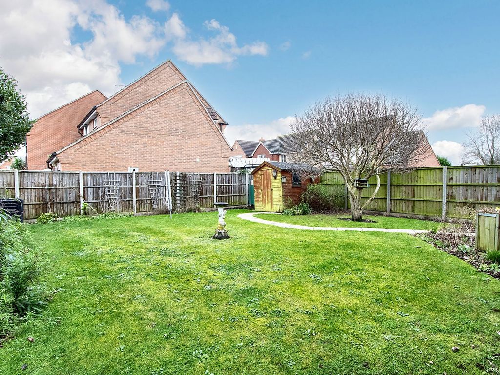 2 bed detached bungalow for sale in Ingham Hall Gardens, Parson Drove PE13, £265,000