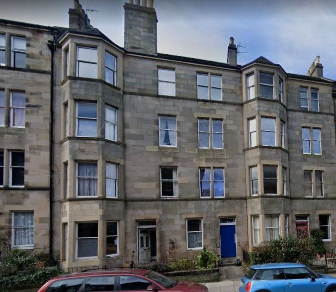 4 bed flat to rent in Marchmont Road, Edinburgh EH9, £2,400 pcm