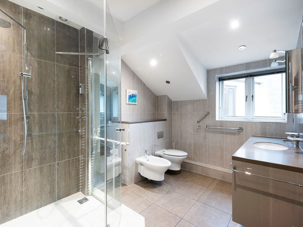 3 bed flat for sale in Grove Street, Bath BA2, £795,000