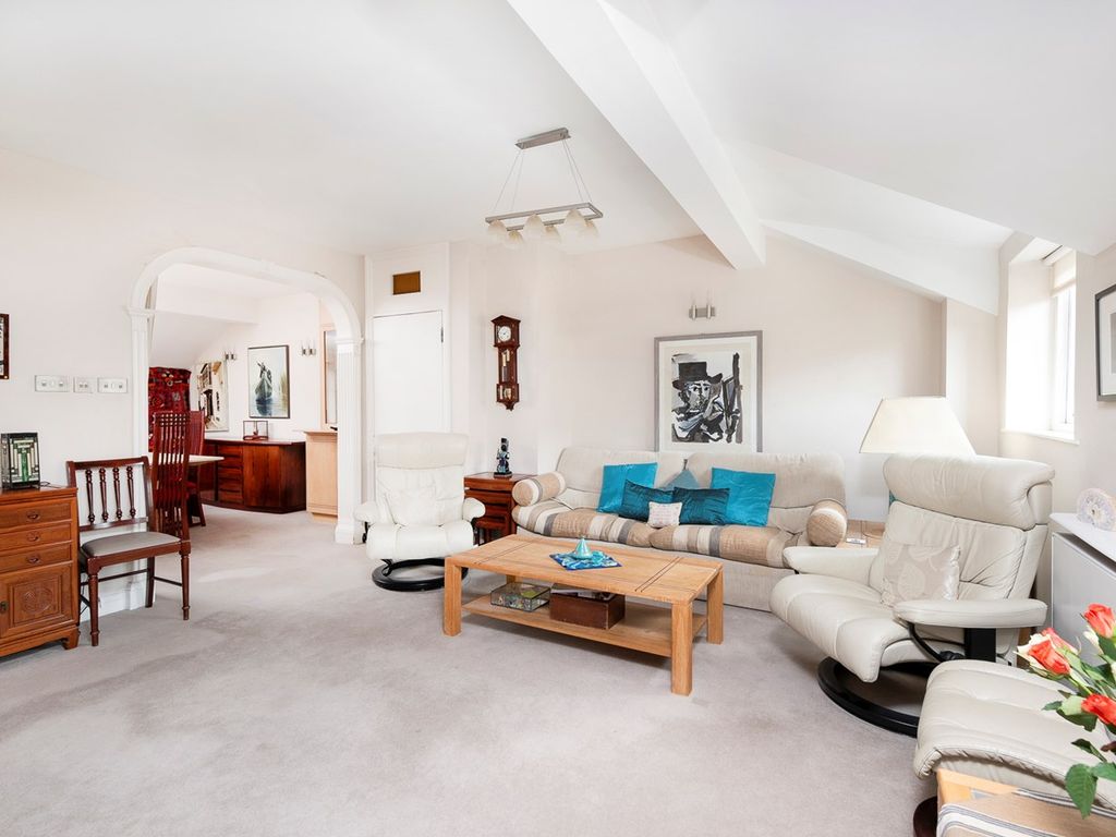 3 bed flat for sale in Grove Street, Bath BA2, £795,000