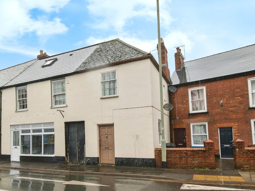 2 bed terraced house for sale in Newport Street, Tiverton EX16, £140,000