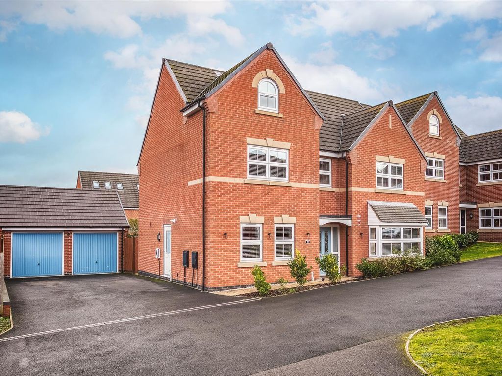 5 bed detached house for sale in Girton Way, Mickleover, Derby DE3, £550,000