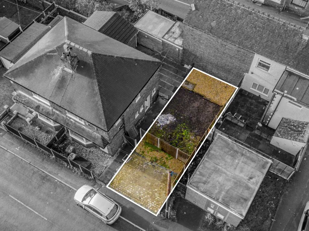 Land for sale in Booth Street, Chesterton ST5, £15,000