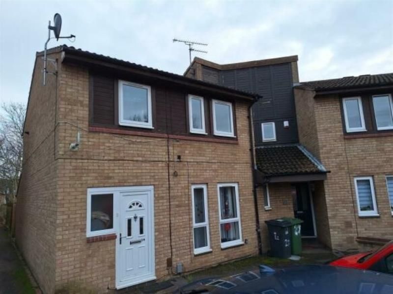 3 bed end terrace house to rent in Lessingham, Orton Brimbles, Peterborough PE2, £1,000 pcm