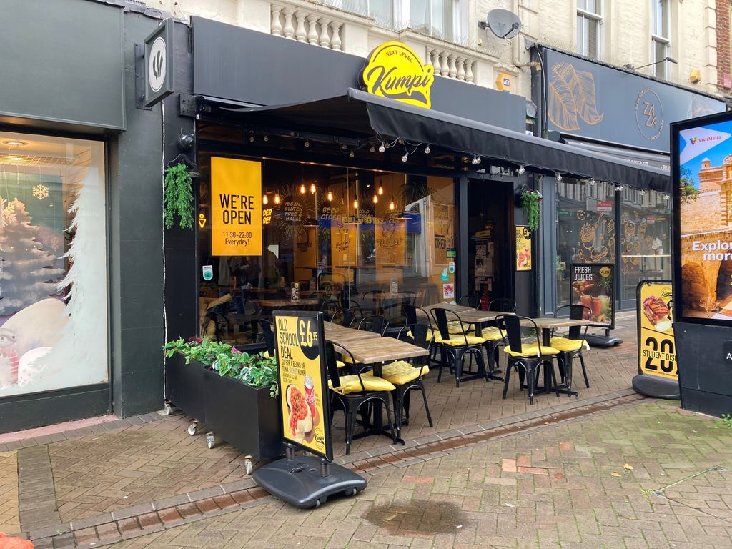 Commercial property for sale in Restaurant/Takeaway, Bournemouth BH1, £75,000