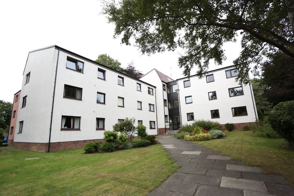 2 bed flat to rent in Craigleith Road, Craigleith, Edinburgh EH4, £1,295 pcm