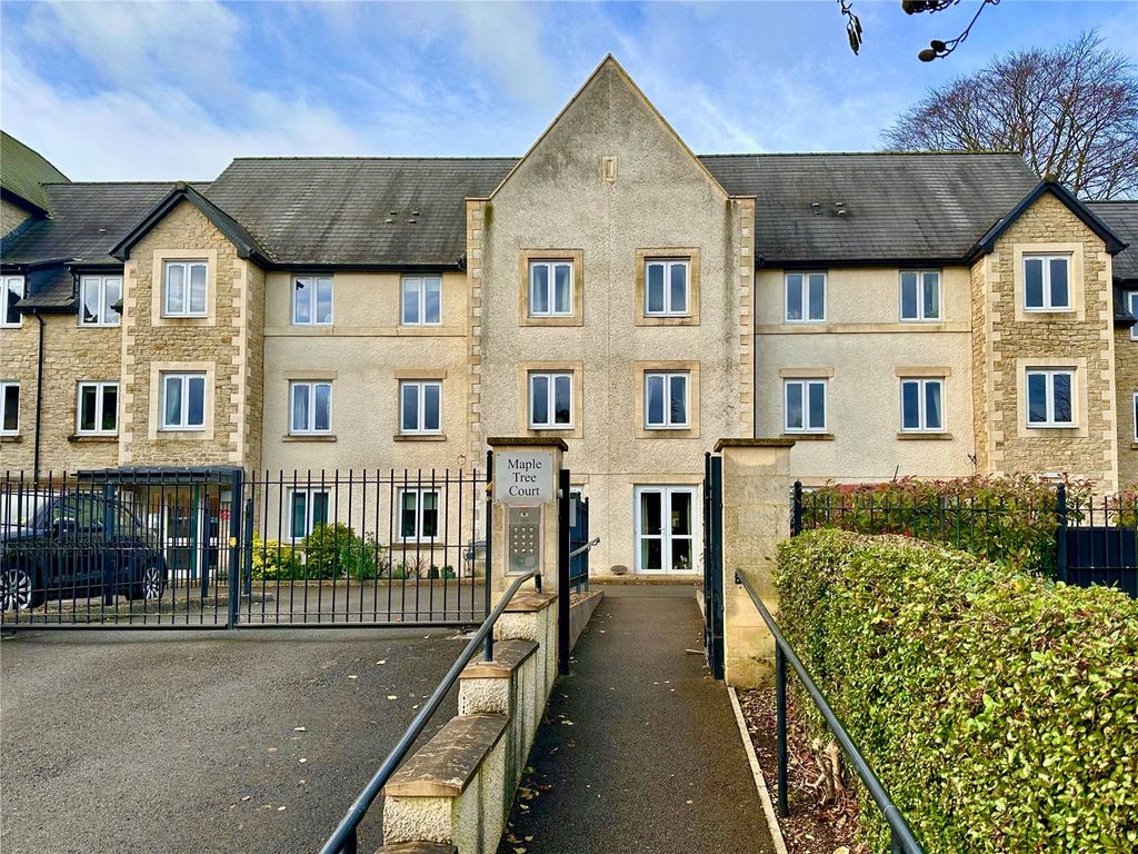 1 bed flat for sale in Old Market, Nailsworth, Stroud, Gloucestershire GL6, £150,000