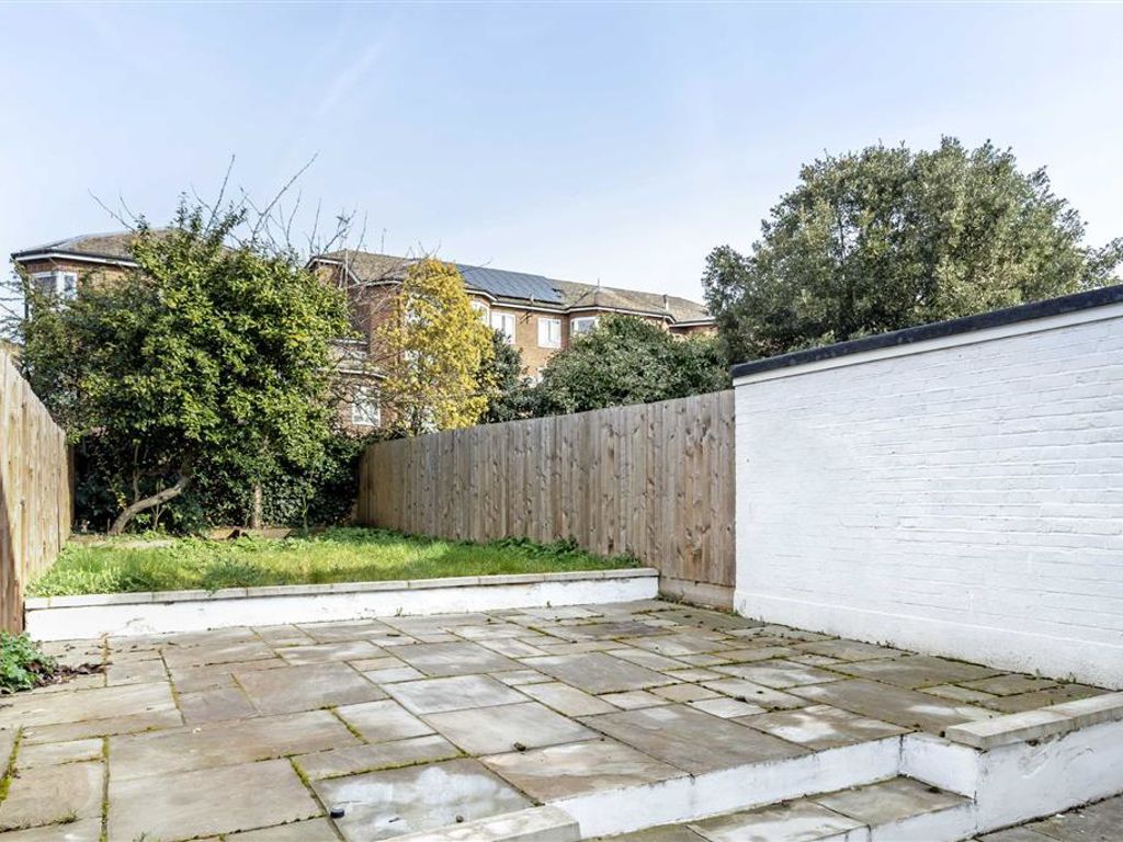 2 bed semi-detached house for sale in Hervey Road, London SE3, £525,000