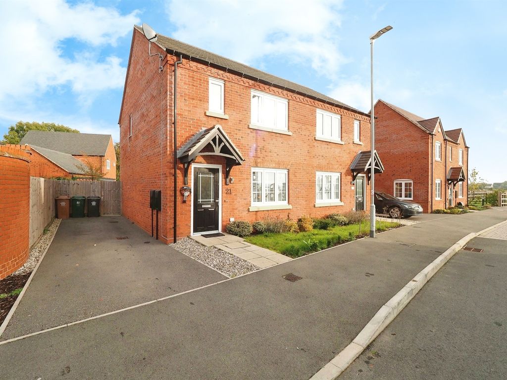 3 bed semi-detached house for sale in Elmlands Close, Aston-On-Trent, Derby DE72, £290,000