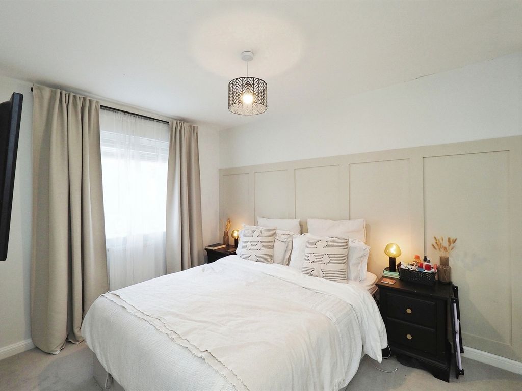 3 bed semi-detached house for sale in Elmlands Close, Aston-On-Trent, Derby DE72, £290,000