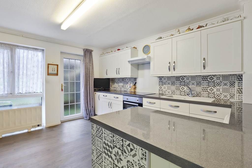 4 bed town house for sale in Ravensdale Gardens, Crystal Palace, London, Greater London SE19, £495,000
