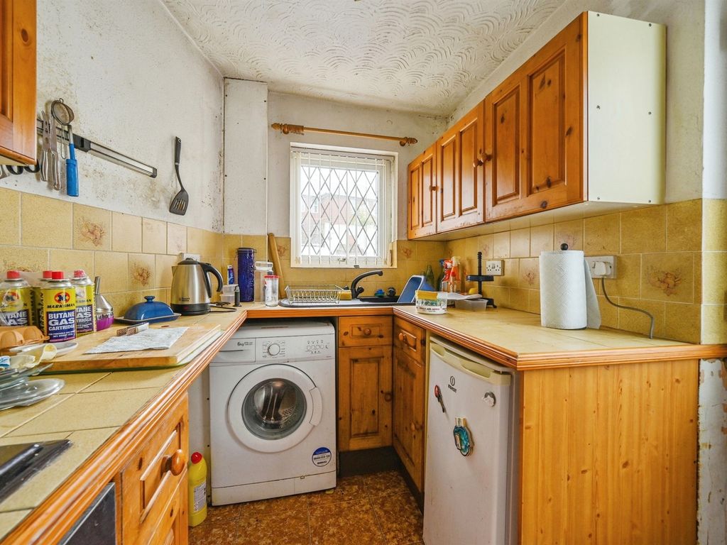 2 bed terraced house for sale in York Street, Derby DE1, £135,000