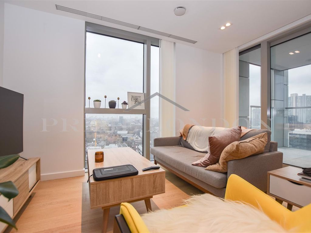 1 bed flat for sale in The Atlas Building, 145 City Road, Shoreditch EC1V, £775,000