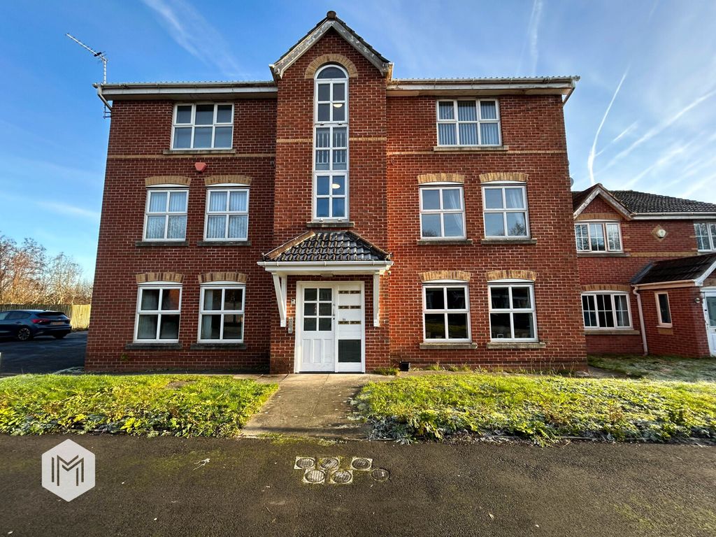 2 bed flat for sale in Grasmere Drive, Bury, Greater Manchester BL9, £90,000