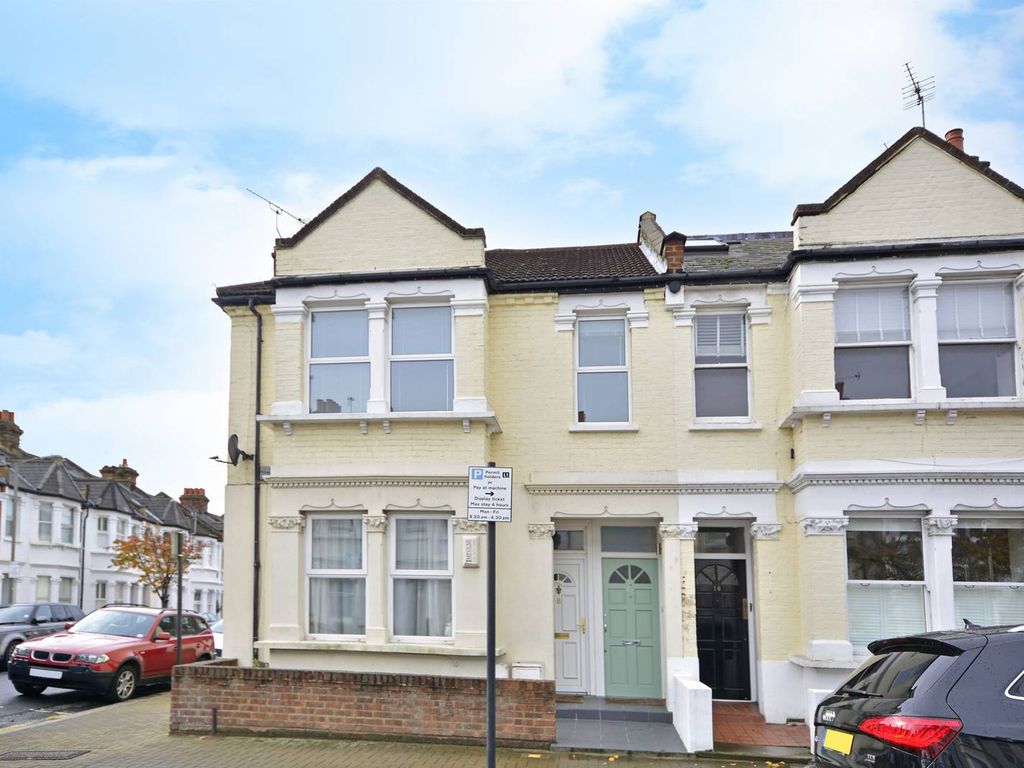 2 bed flat to rent in Atheldene Road, Earlsfield, London SW18, £2,100 pcm