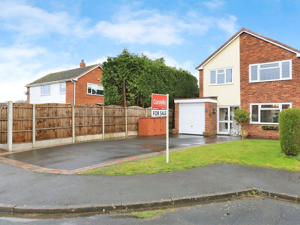 3 bed detached house for sale in Meadow Close, Wheaton Aston, Stafford ST19, £350,000