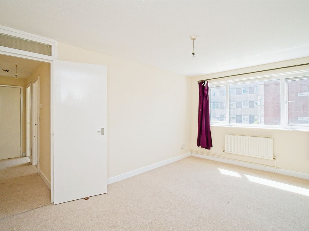 2 bed flat for sale in Nelson Court, Nelson Road, Staple Hill, Bristol BS16, £155,000