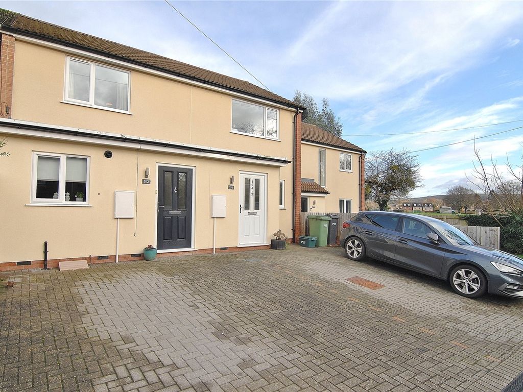 2 bed terraced house for sale in Midland Road, Stonehouse, Gloucestershire GL10, £235,000