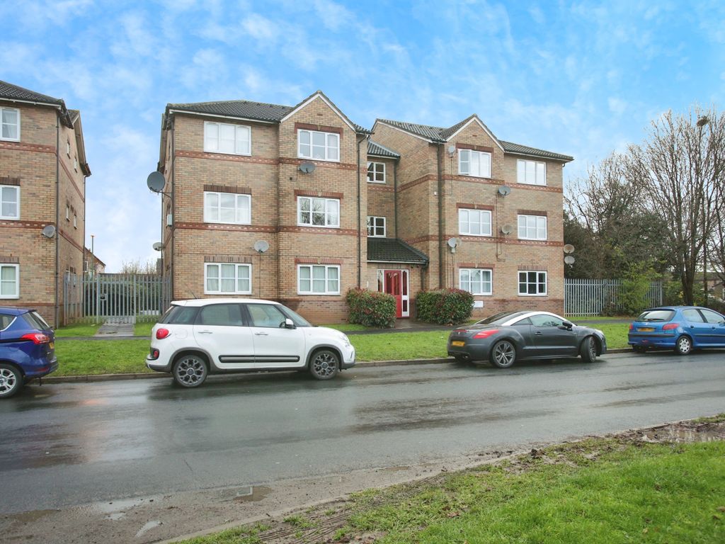 1 bed flat for sale in Anderton Road, Longford, Coventry CV6, £100,000