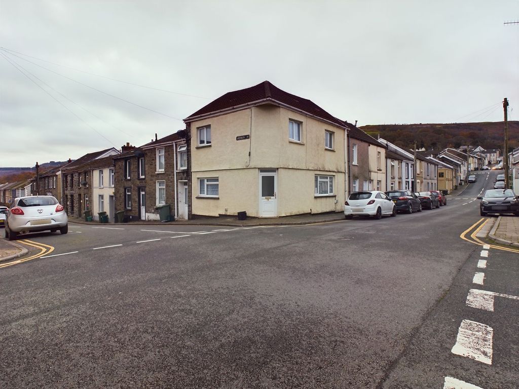 3 bed terraced house for sale in Ynysllwyd Street, Aberdare CF44, £82,500