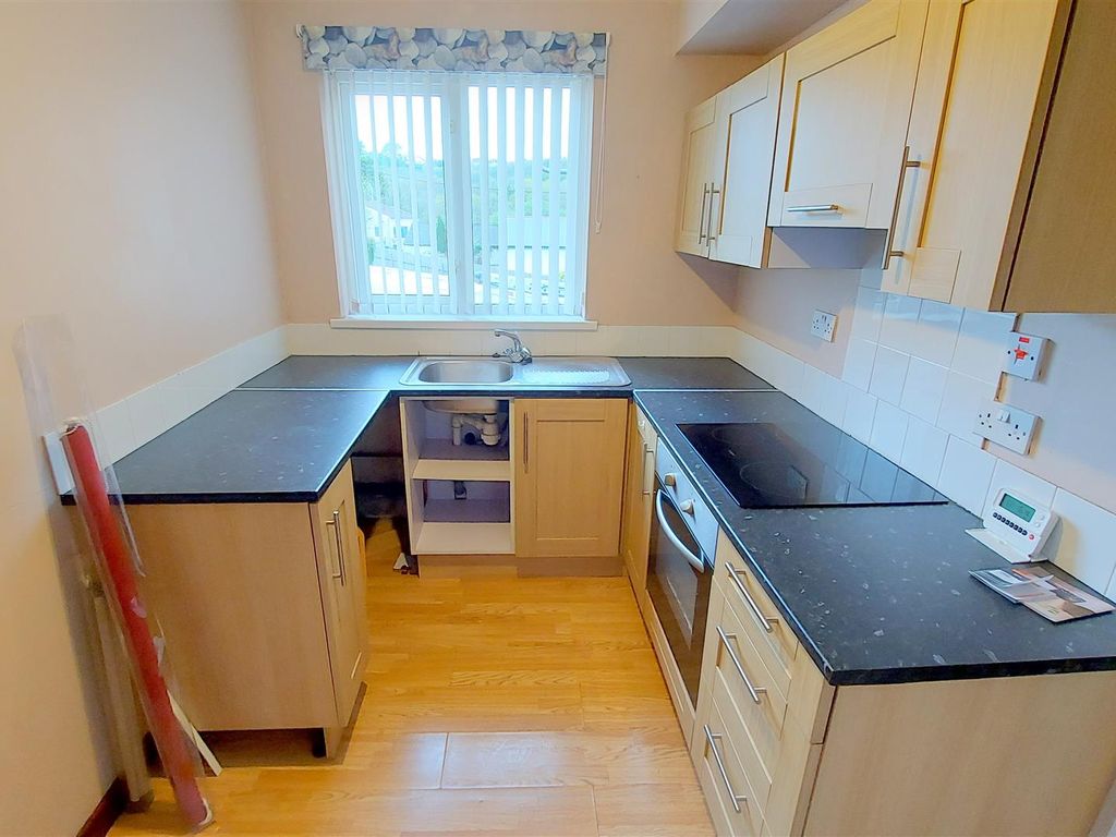 2 bed property for sale in Maesteg Road, Maesteg CF34, £105,000