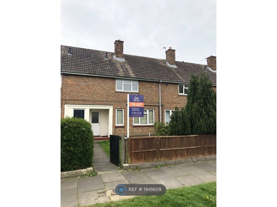 2 bed terraced house to rent in Silkin Way, Newton Aycliffe DL5, £595 pcm