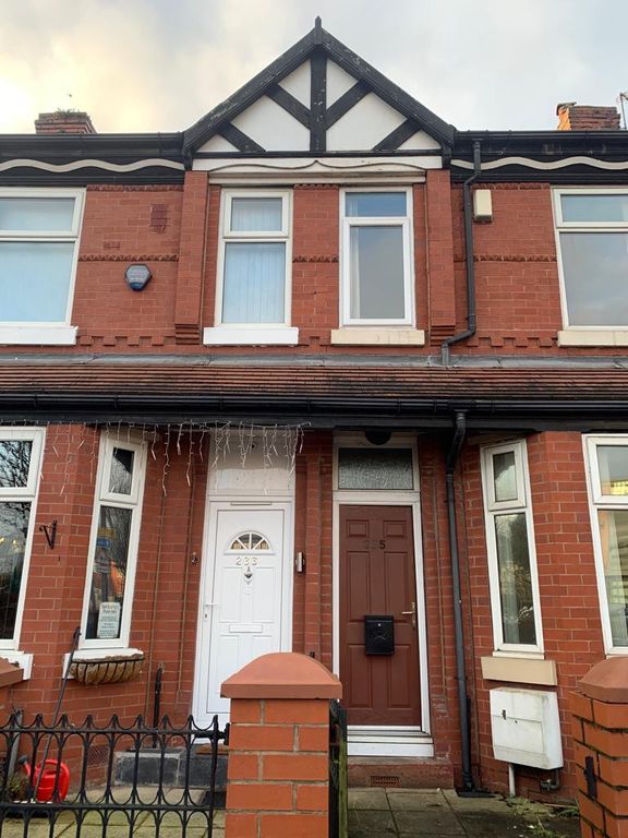 4 bed terraced house to rent in Littleton Road, Salford, Lancashire M7, £1,600 pcm