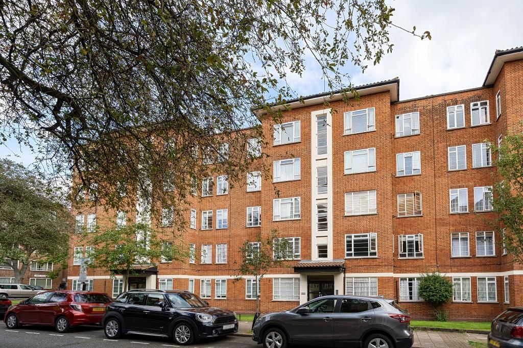 1 bed flat to rent in Townshend Court, St. Johns Wood NW8, £2,000 pcm