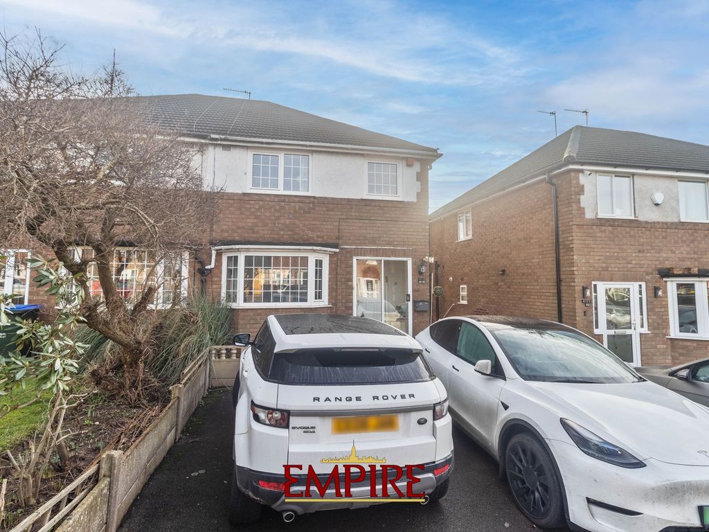 3 bed end terrace house for sale in Highland Road, Great Barr B43, £315,000