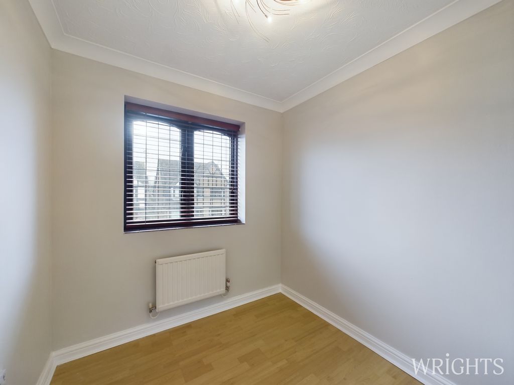 4 bed detached house to rent in Mendlesham, Welwyn Garden City AL7, £2,750 pcm
