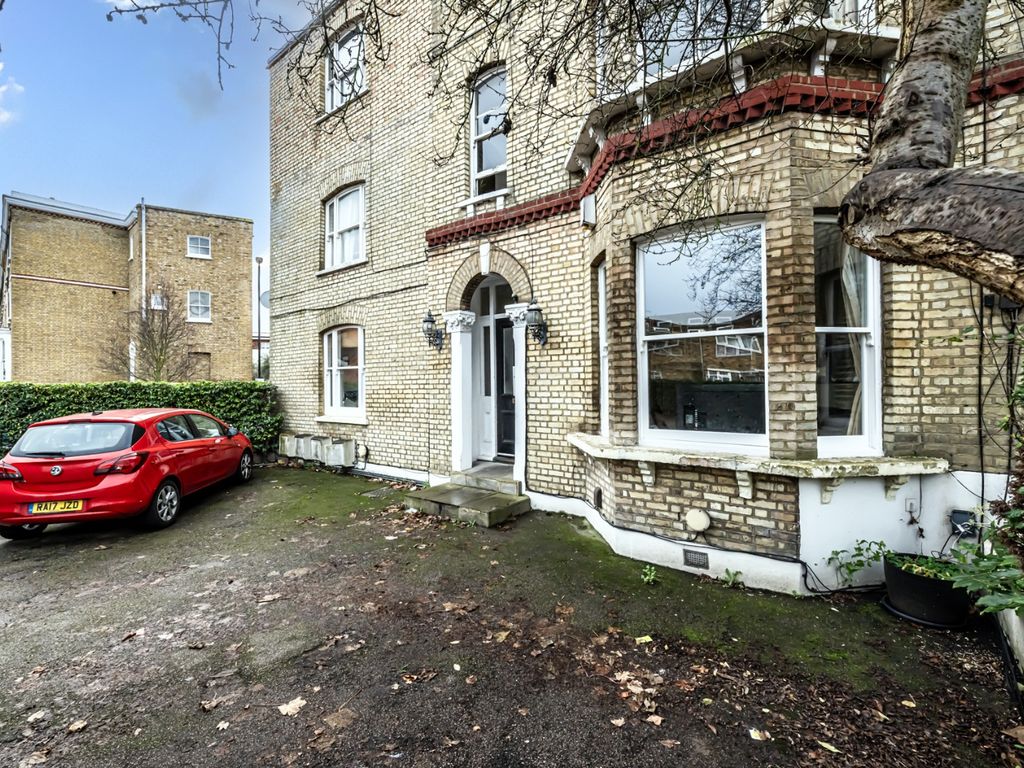 2 bed semi-detached house to rent in Union Road, Clapham North, London SW4, £2,200 pcm