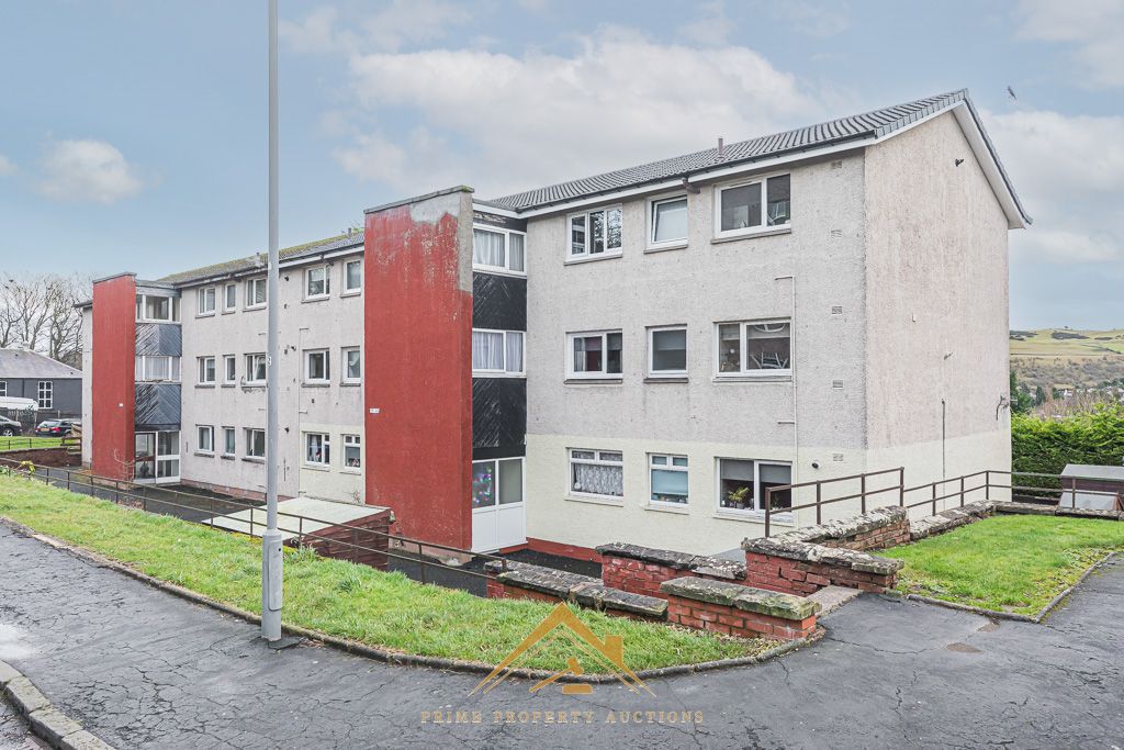 2 bed flat for sale in 37 Mclaren Court, Hawick TD9, £35,000