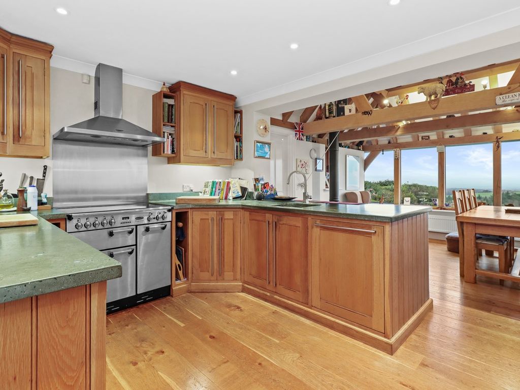 4 bed detached house for sale in Woods Corner, Dallington TN21, £795,000