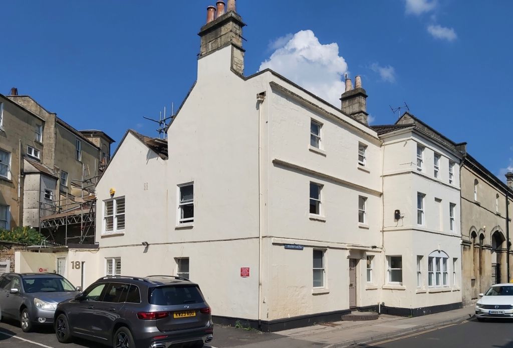 Office to let in 18-18A Monmouth Place, Bath, Bath And North East Somerset BA1, £47,500 pa