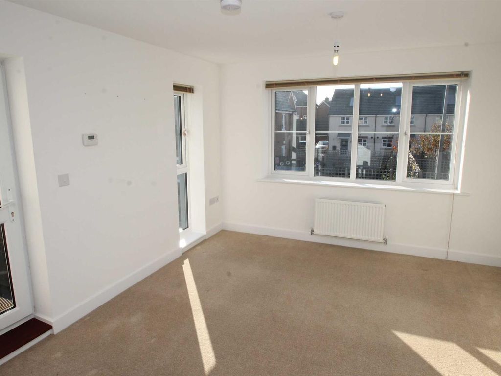 1 bed semi-detached house to rent in Trevelyan Way, Old Wolverton, Milton Keynes MK12, £1,050 pcm