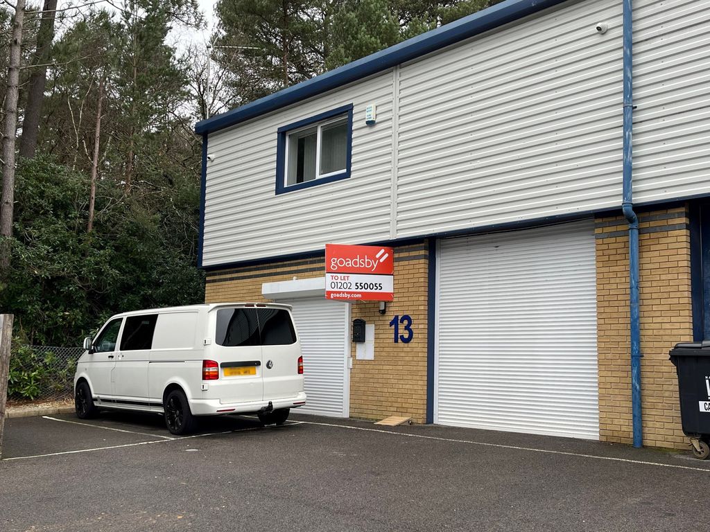 Light industrial to let in Blackhill Road, Holton Heath, Poole BH16, £18,950 pa