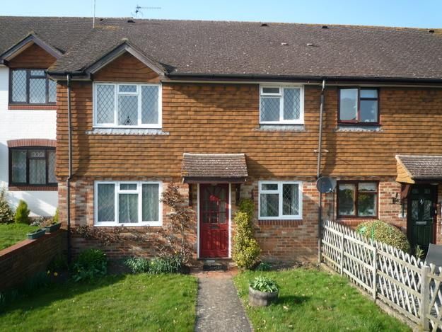 1 bed terraced house to rent in Robinwood Drive, Seal, Sevenoaks TN15, £995 pcm