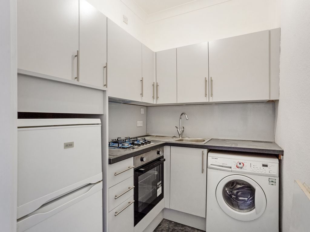 1 bed flat for sale in Vineyards, Bath BA1, £250,000