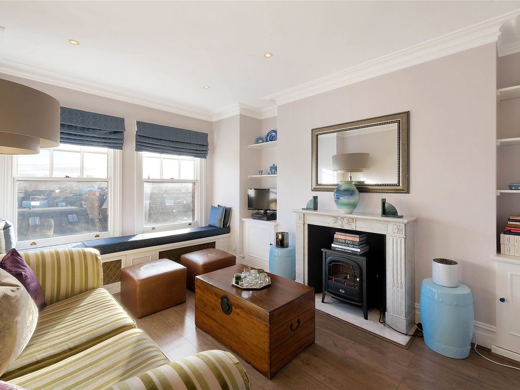 2 bed flat for sale in Cambridge Mansions, Cambridge Road, London SW11, £730,000
