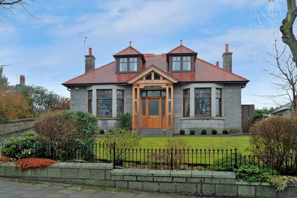5 bed detached house to rent in Royfold Crescent, Aberdeen AB15, £3,500 pcm