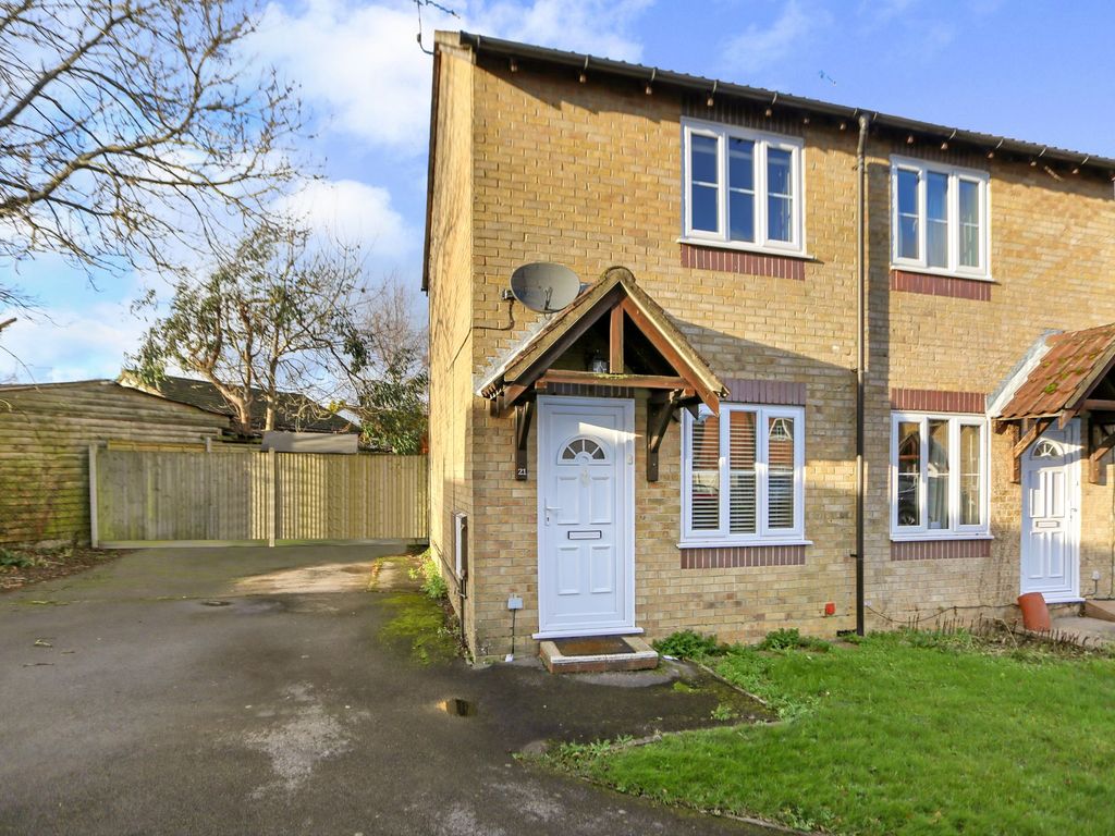 1 bed end terrace house for sale in Chase Farm Close, Waltham Chase SO32, £225,000