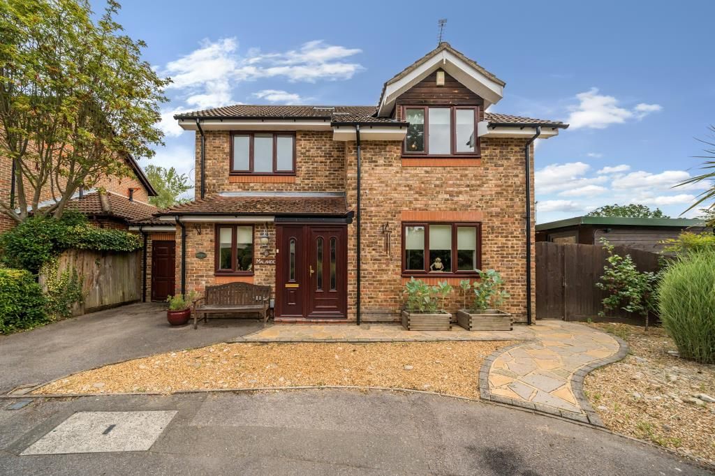 4 bed detached house for sale in Camberley, Surrey GU15, £780,000