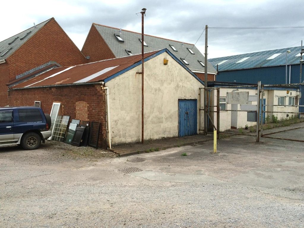 Light industrial for sale in Tan Lane, Exeter EX2, £125,000